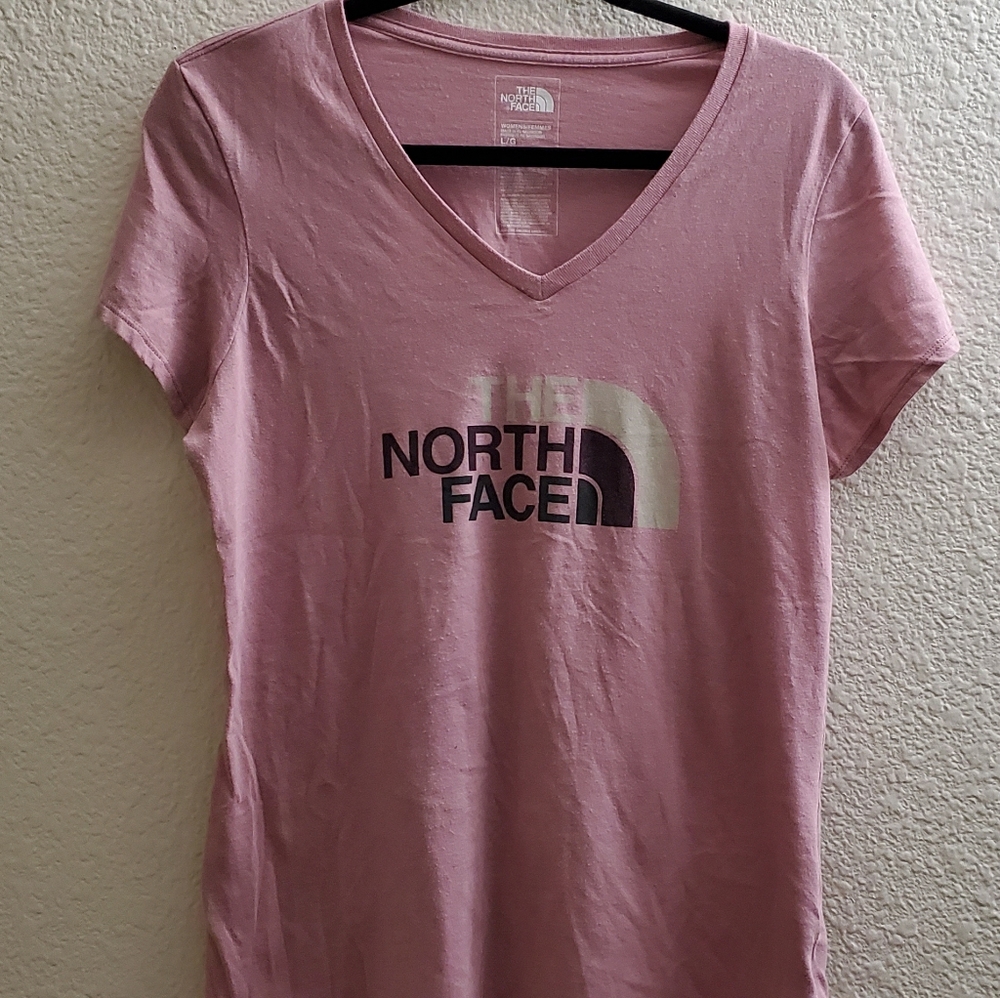 Pink North Face T-shirt